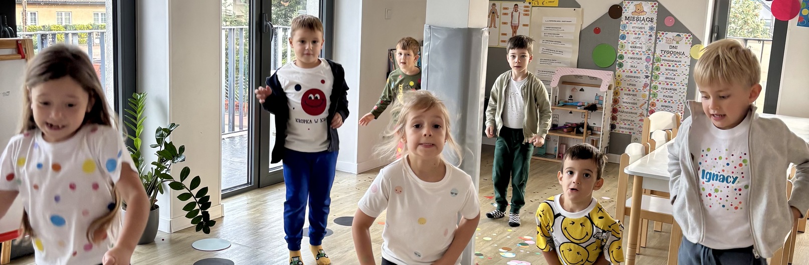 Dzień Kropki- grupa Pszczółki 