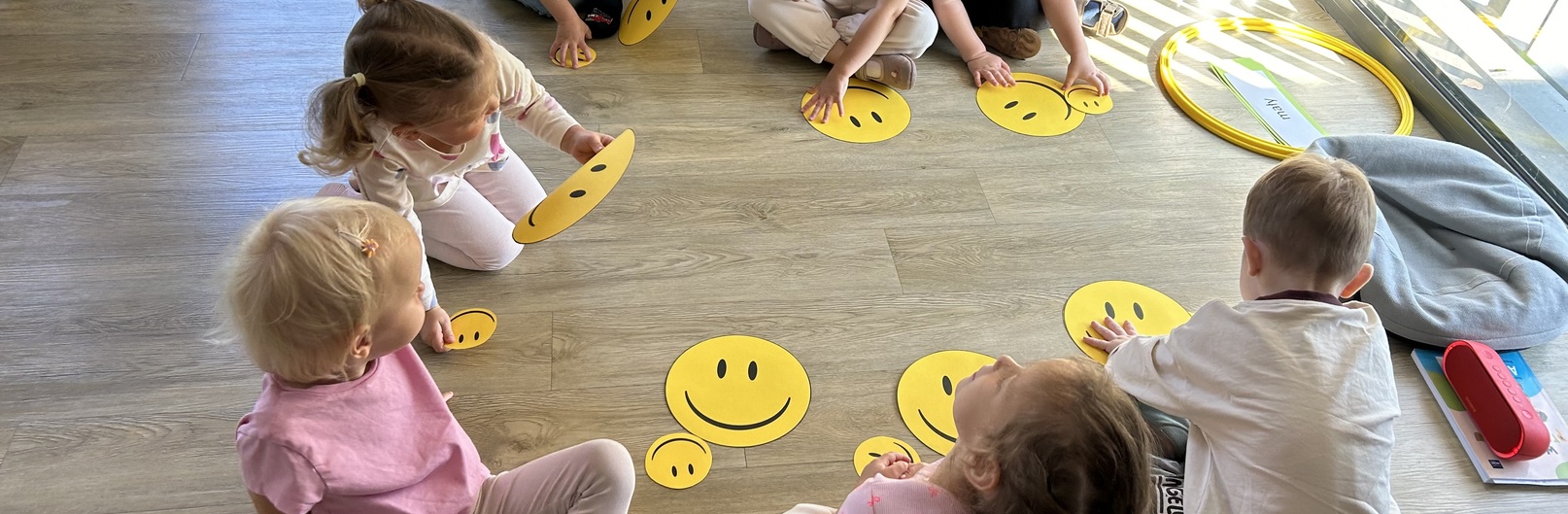 Niedźwiadki uczą się emocji